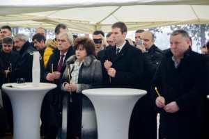OPTIX met the signing date 5th of February with a new production base in Strelcha_2